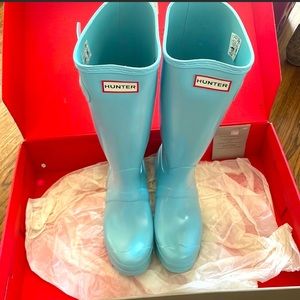 Like new HUNTER Rainboots size 8